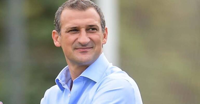 L’ex calciatore del Napoli, Massimo Tarantino ha bloccato l’aggressore del supermercato di Assago