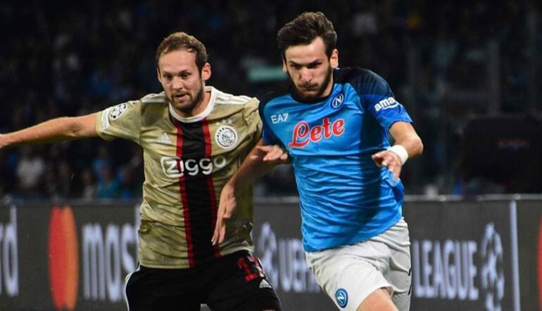 Pagelle Napoli Ajax: Kvara incanta, riecco il vero Lozano