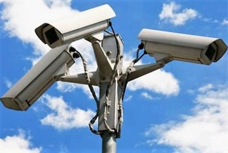 Napoli, Città Metropolitana da ok a manutenzione impianti videosorveglianza nelle scuole