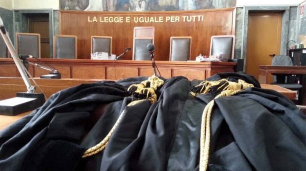 Naples, dead from medical causes: ASL compensates 700 thousand euros to wife and son