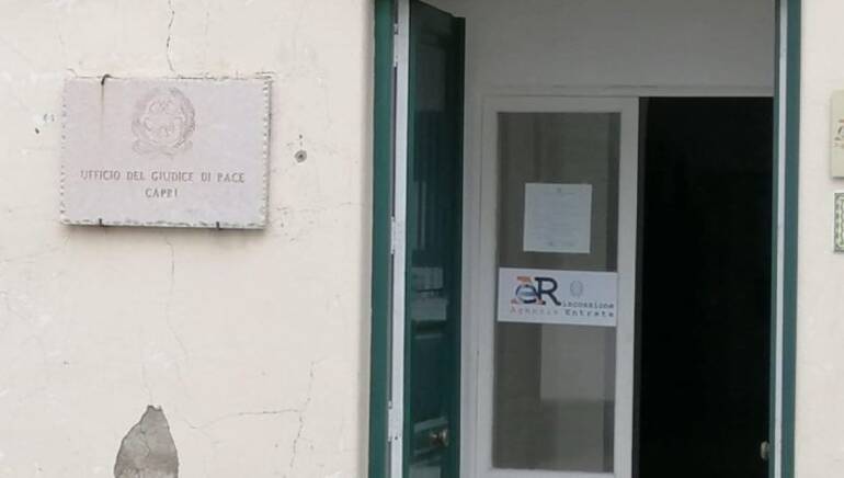 Il Tribunale chiude l’ufficio del Giudice di Pace a Capri