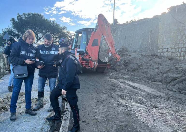 casamicciola riaperto tratto strada