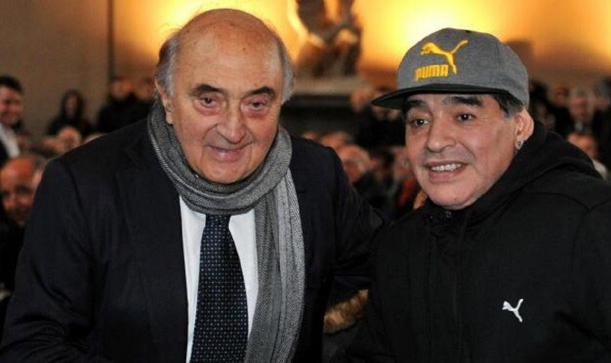 Ferlaino: “Vado in Argentina a portare un fiore sulla tomba di Maradona”