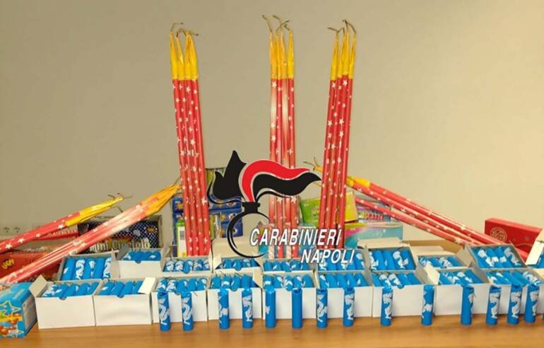 ercolano esplosivi in casa