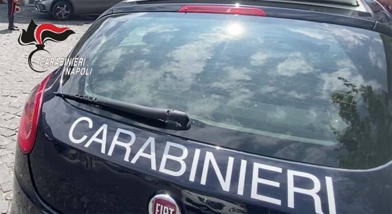 Napoli meglio carcere che moglie