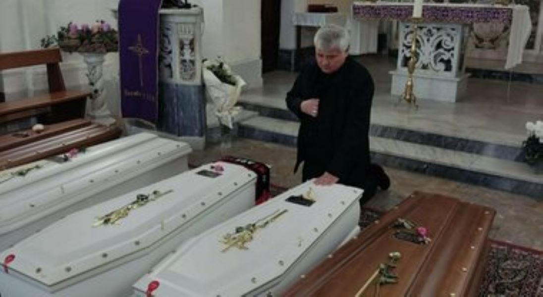 casamicciola funerali 10 vittime