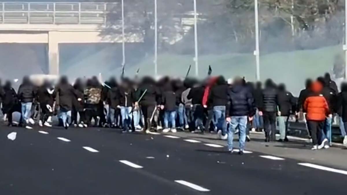 scontri ultras napoli roma