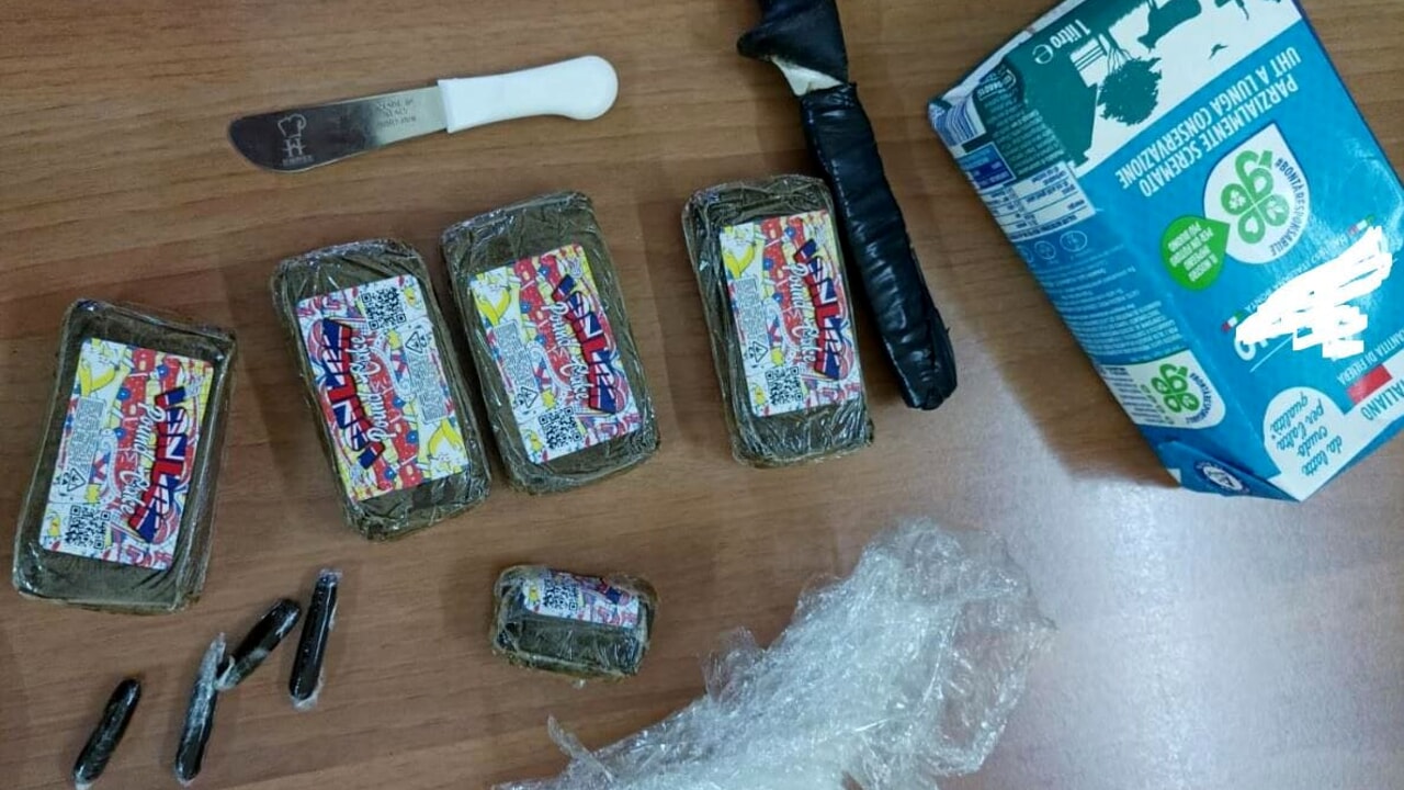 Mezzo chilo di droga nella confezione del latte: arrestato 41enne nel Casertano