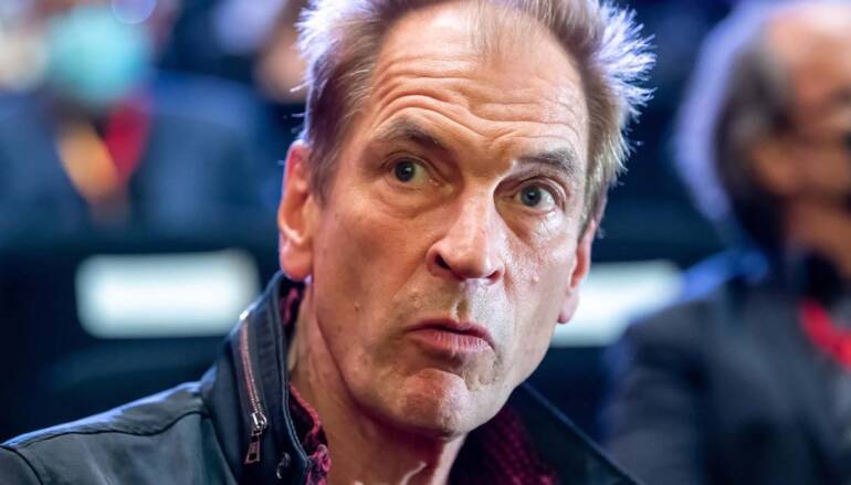 L’attore britannico Julian Sands, disperso tra le montagne della California