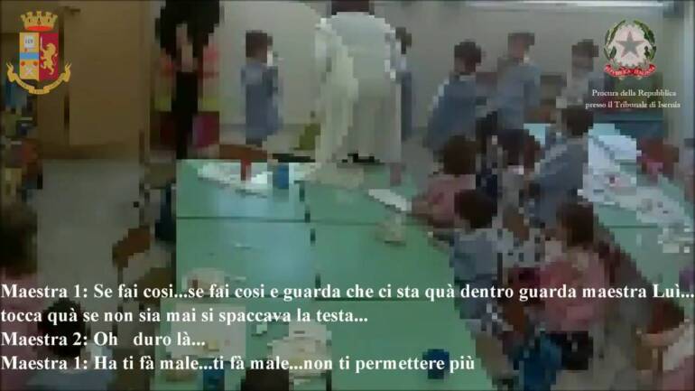 Bambini maltrattati, maestra condannata in Molise