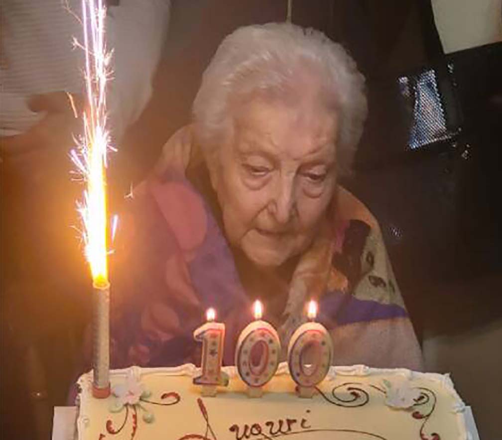 acerra 100 anni nonna luisella