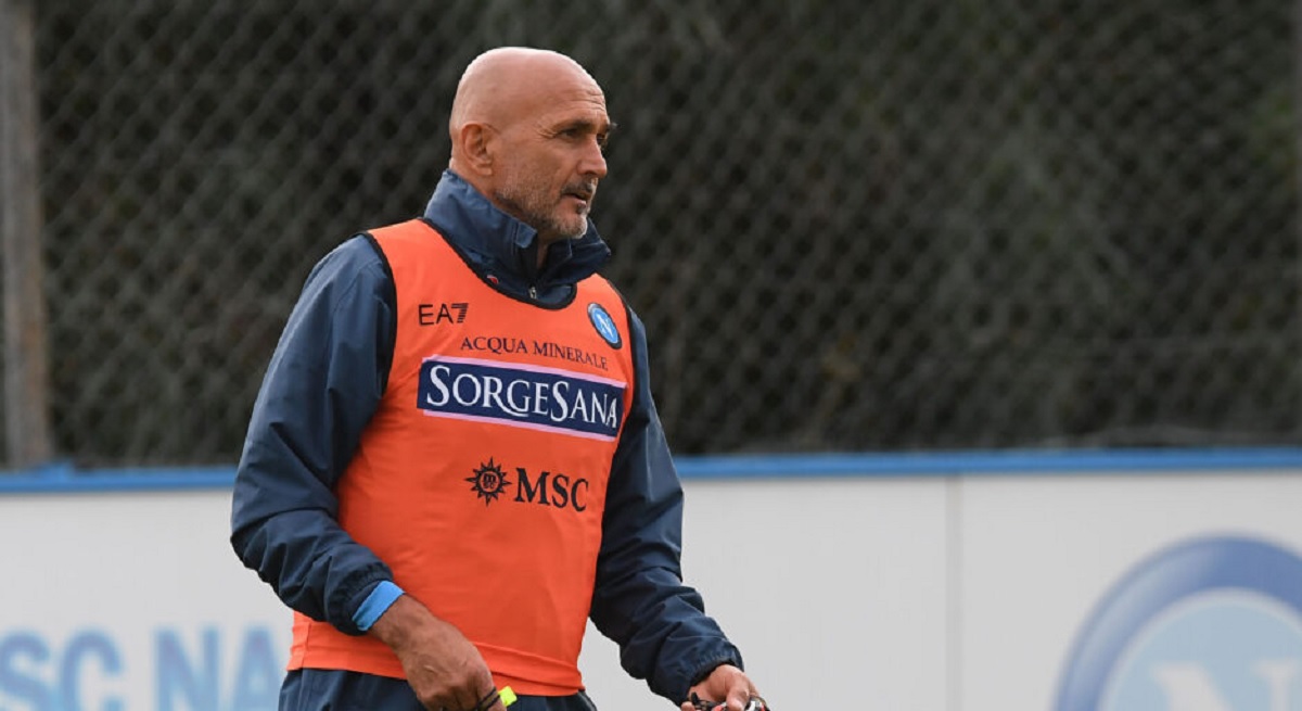 Napoli, brindisi e allenamento in vista della ripresa con l’Inter