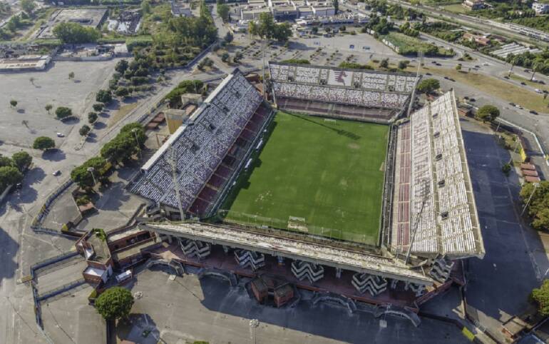 Salerno: pubblicato il bando per la ristrutturazione dello stadio Arechi
