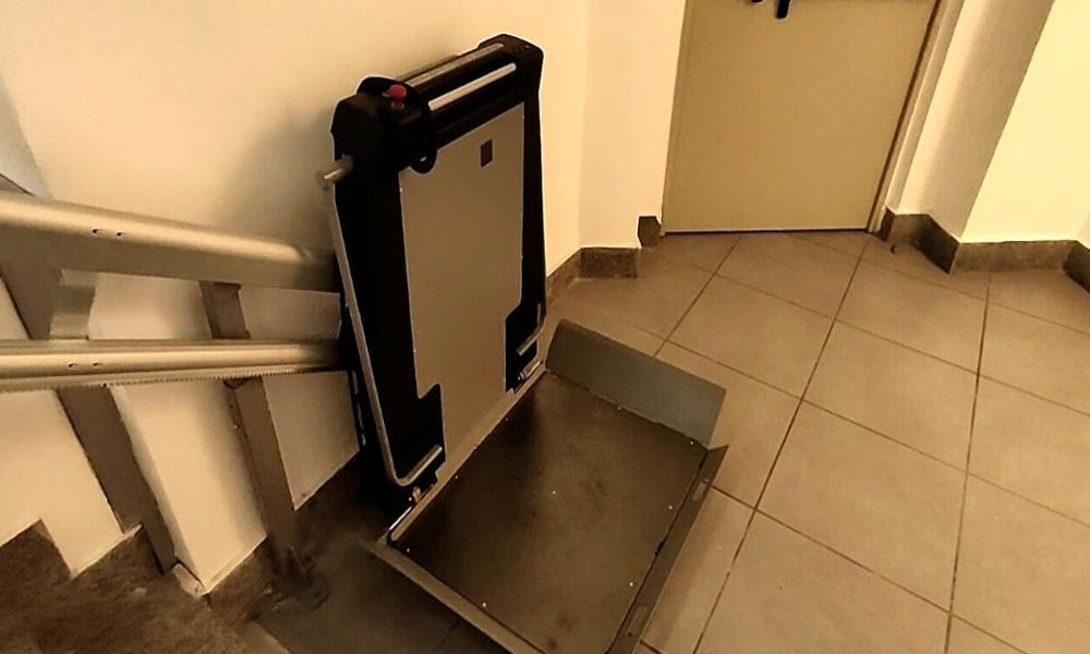 vandali autostazione avellino