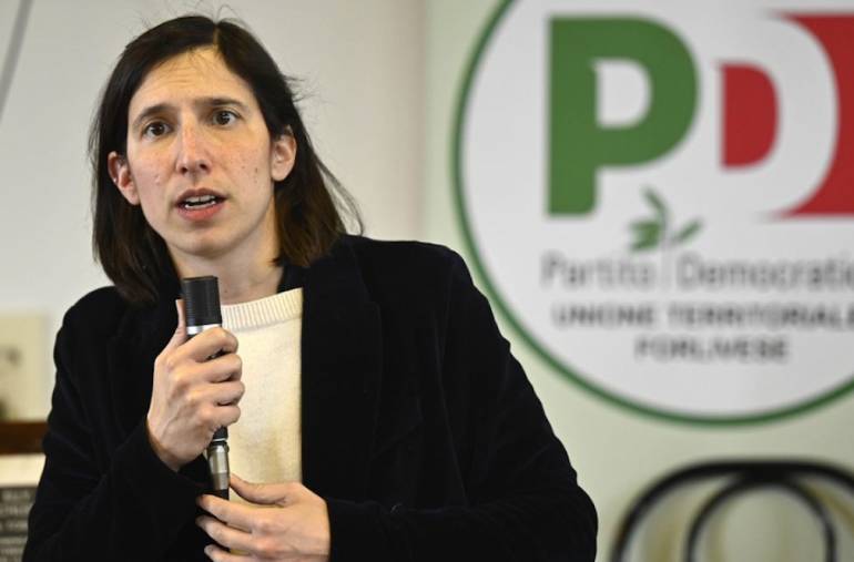 Elly Schlein a sorpresa nuova segretaria del Pd