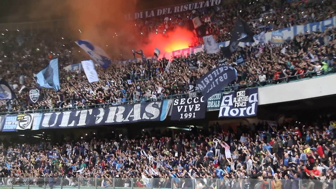 Accordo tra ultras Napoli e società: bandiere, tamburi e megafoni potranno entrare al Maradona