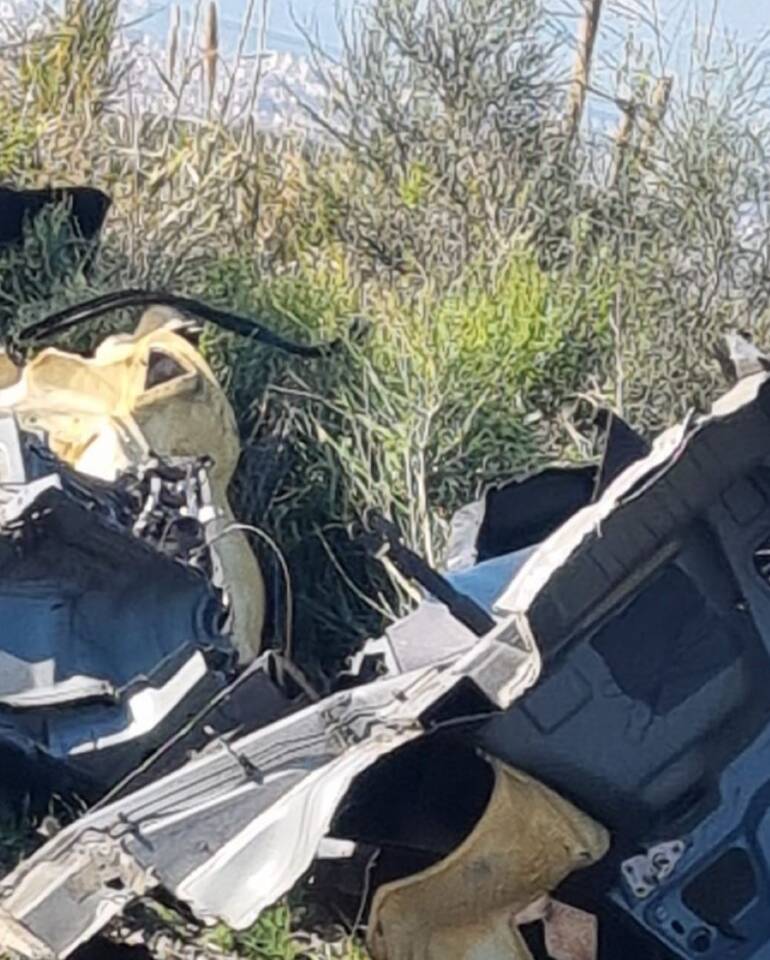 Rifiuti, discarica abusiva tra Ercolano e San Sebastiano al Vesuvio. Protestano i cittadini