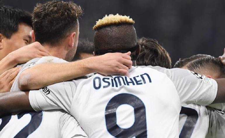 Il Napoli vola anche in Europa: scommesse chiuse su passaggio a quarti di Champions