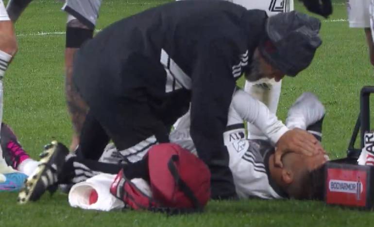 Incubo Insigne: infortunio muscolare, esce in lacrime. E il Toronto va ko