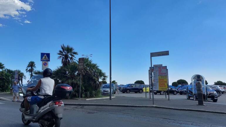 Salerno, pedone investito e ucciso sul Lungomare