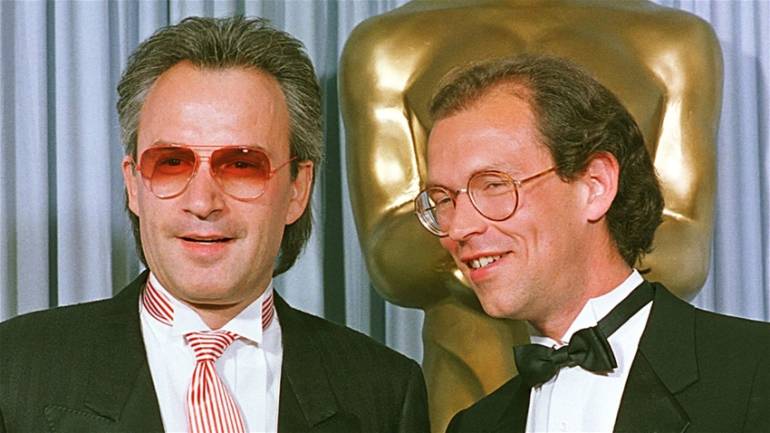 Lutto nel cinema: è morto Tom Whitlock, premio Oscar per la canzone di ‘Top Gun’