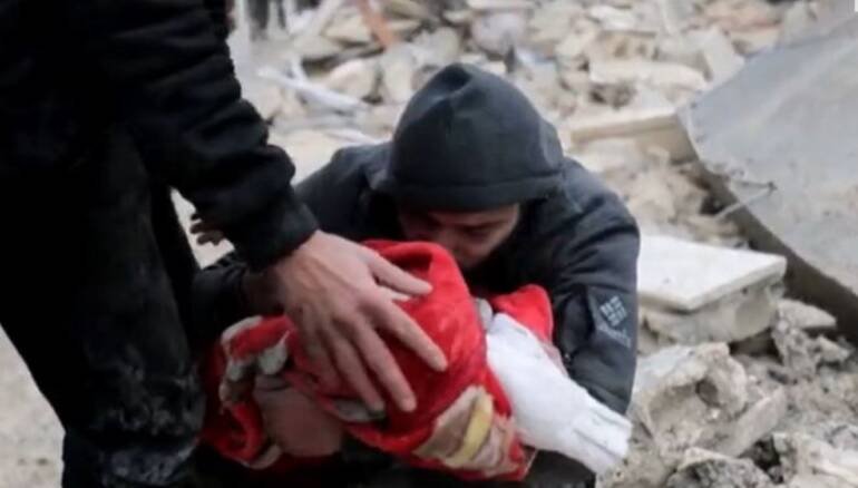Terremoto Turchia-Siria: il bilancio sfiora i 20mila morti