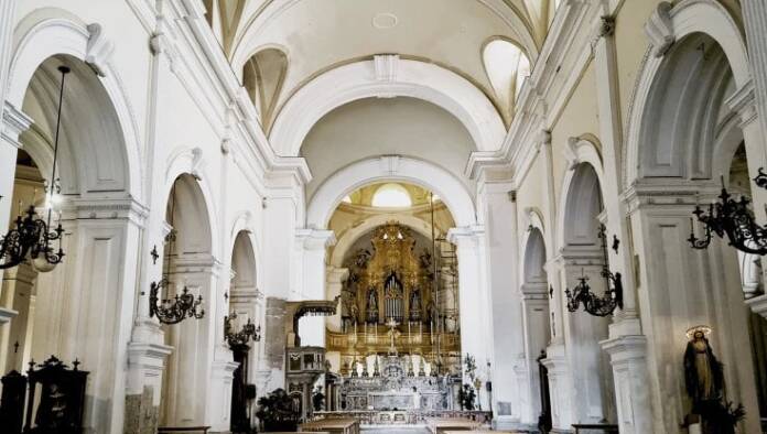 basilica san giacomo degli spagnoli