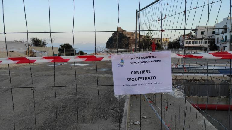 ischia cantiere parcheggio