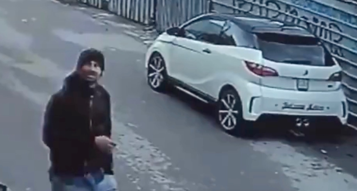 A Scafati ladro incauto ruba l’auto della figlia del concessionario sotto lo sguardo delle telecamere. Il video