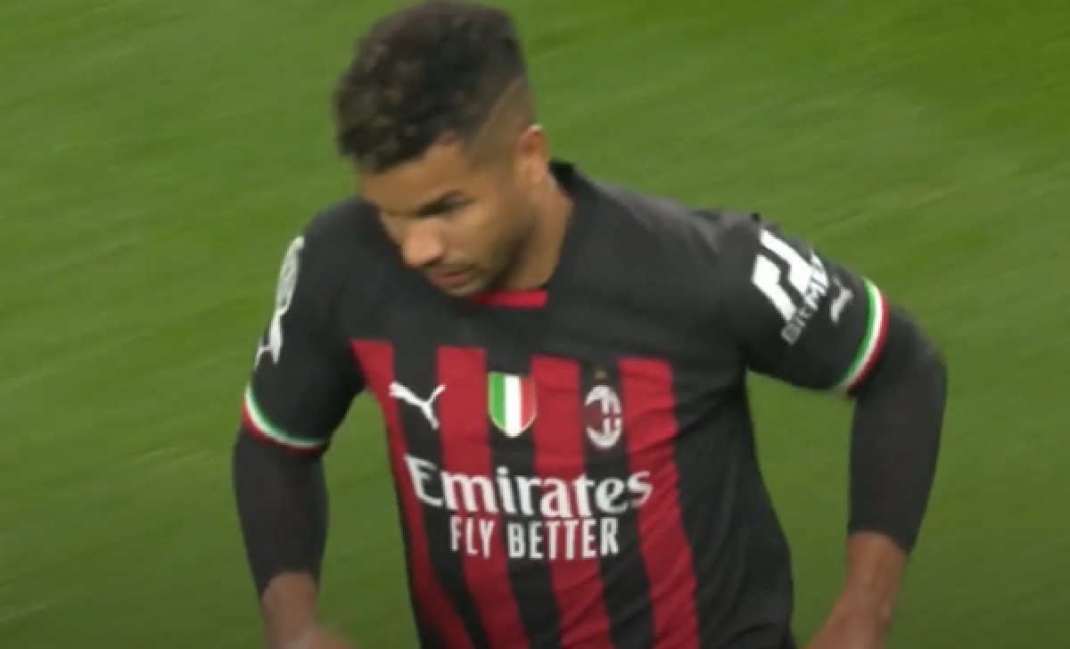 Il Milan perde Messias: un mese di stop, gara contro il Napoli a rischio