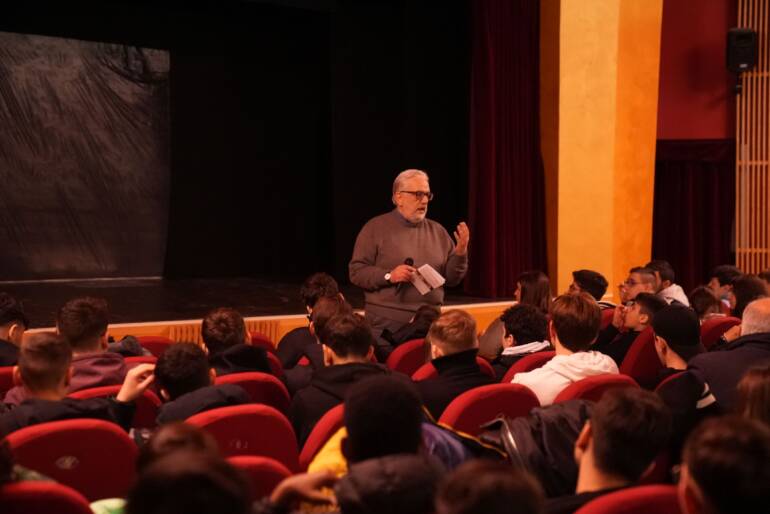 Teatro Karol, Castellammare di Stabia: il 3 maggio va in scena la rassegna di teatro della scuola MAGGIO ALL’INFANZIA