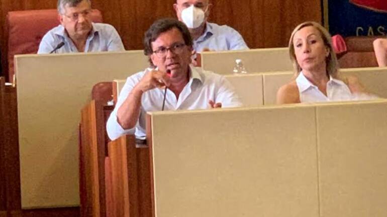 Appello del vicesindaco Casale: “Tutti i negozi di Caserta restino aperti il 25 aprile il 1 maggio”