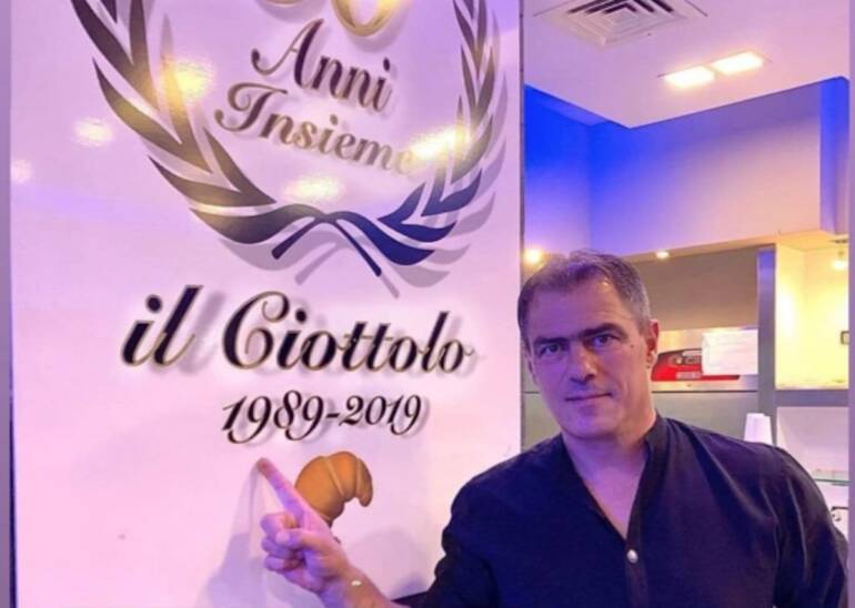 Napoli, i social piangono la morte di Enzo Festa titolare del Ciottolo