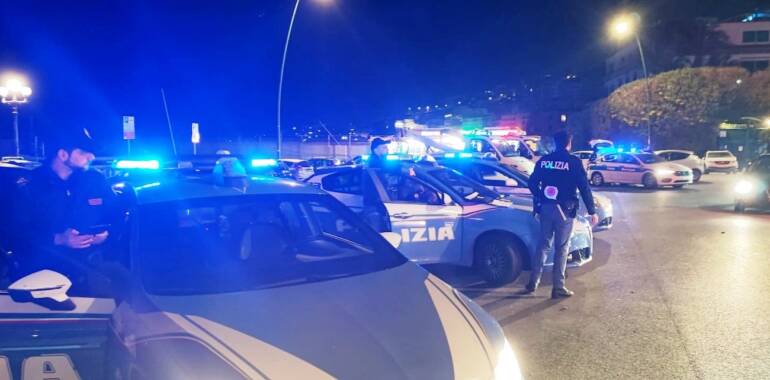 napoli, movida di mergellina