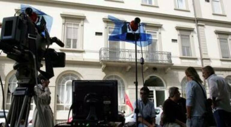 Giornaliste e troupe della Rai aggredite a Pontecagnano