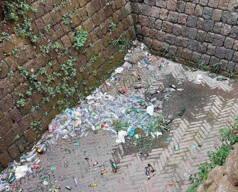 piazza bellini bottiglie