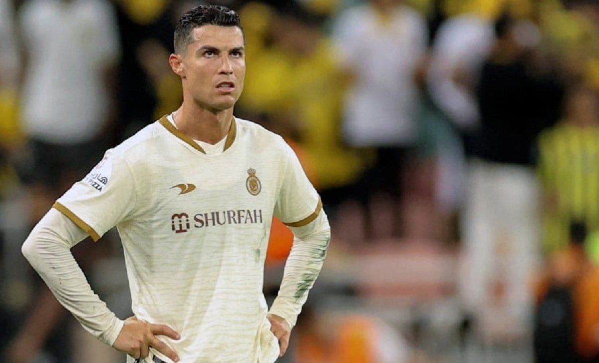 Gesto osceno verso tifosi, Ronaldo nei guai in Arabia Saudita: chiesta l’espulsione dal Paese