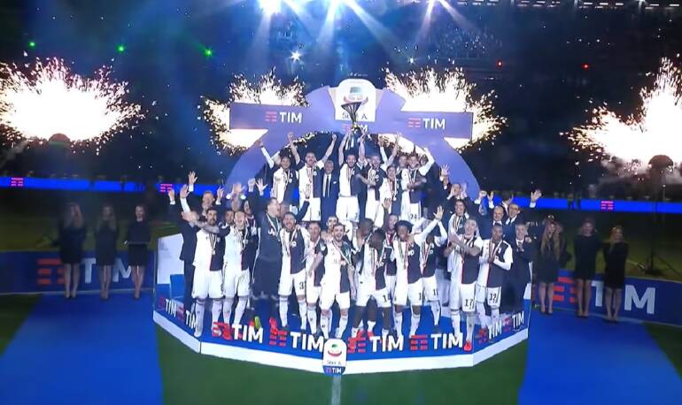 Caso plusvalenze, Codacons: “Il campionato è stato alterato, scudetto del 2019 al Napoli”