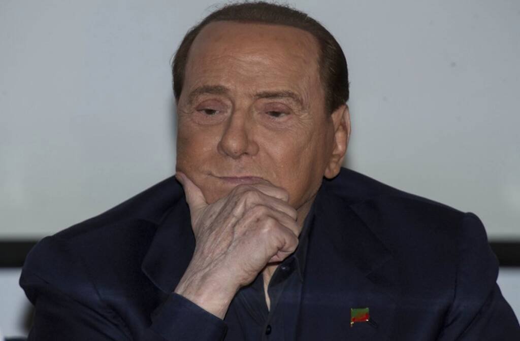 Pubblicato a Napoli un ‘testamento colombiano’ di Berlusconi