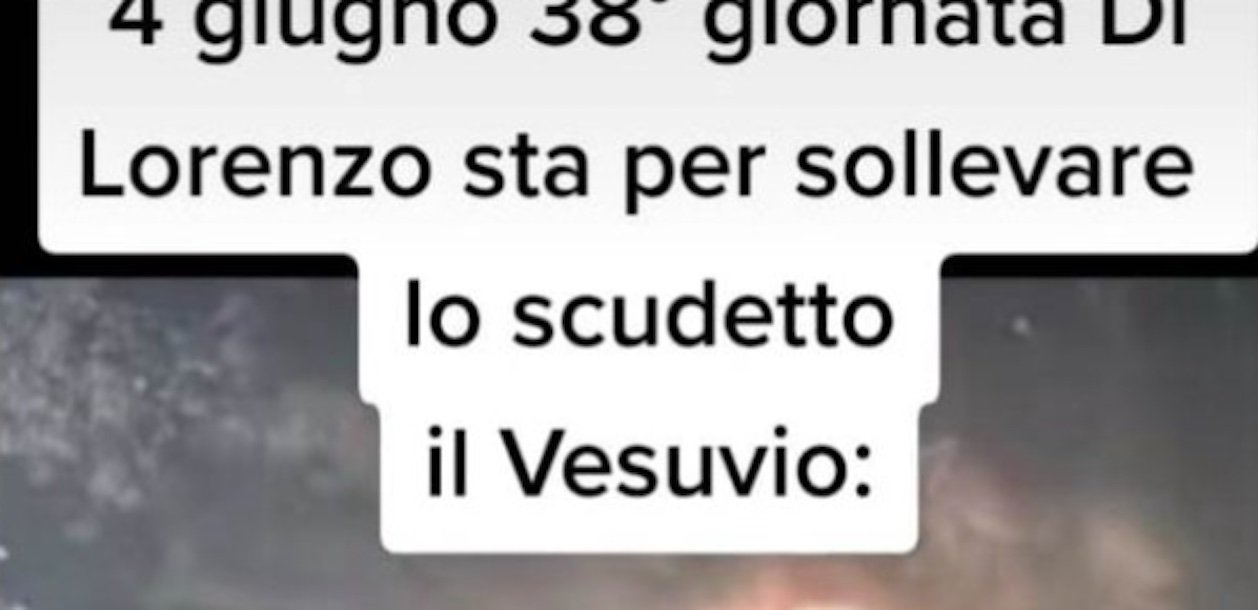 Napoli indignata per il video del Vesuvio che erutta durante la festa scudetto Napoli indignata per il video del Vesuvio che erutta durante la festa scudetto