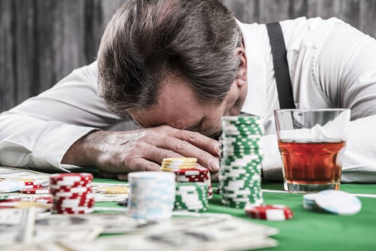 Casalesi, la Cassazione annulla la condanna ad Alfredo Giugliano, ras del gioco d’azzardo