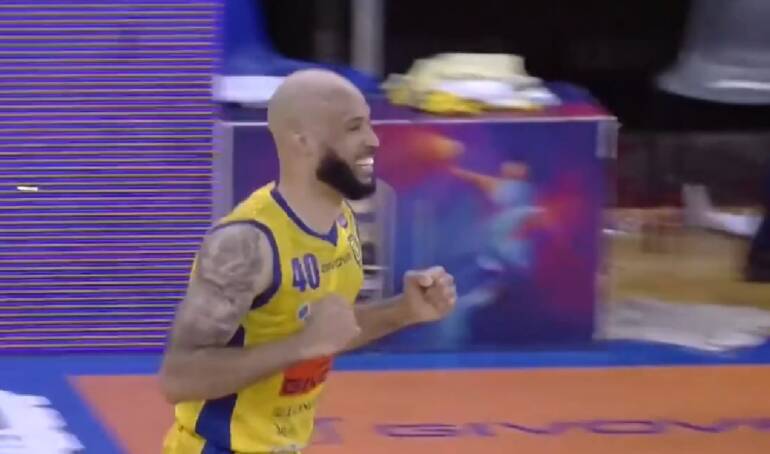 Basket: Napoli e Scafati vincono e restano in Serie A, retrocede Trieste