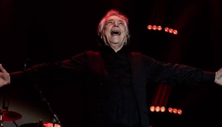 Nino D’Angelo in concerto al Maradona per i 40 anni di carriera