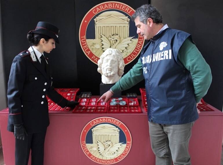 Carabinieri Tpc Napoli: nel 2022 recuperati 2544 beni per un valore di 1,4 milioni di euro