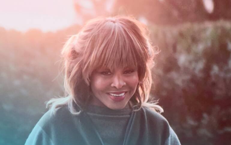 Il mondo della musica piange Tina Turner: la Regina del Rock è scomparsa a 83 anni