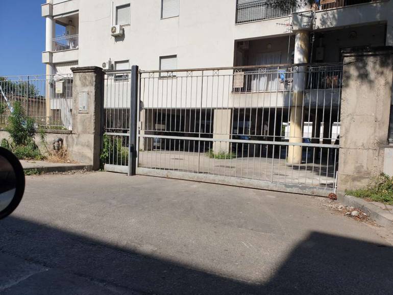 Arzano, il clan si blinda nelle palazzine popolari