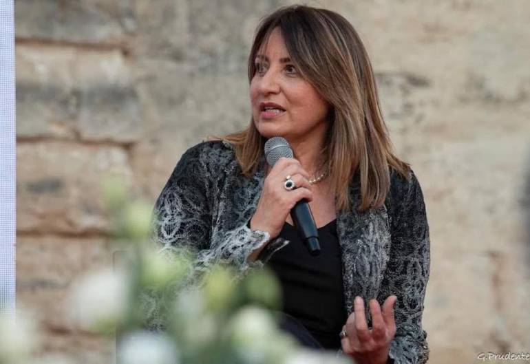 L’eurodeputata Gemma a Santa Maria Capua Vetere: “Con ‘Lettere dal carcere’ parte il laboratorio epistolare tra detenuti e figli”