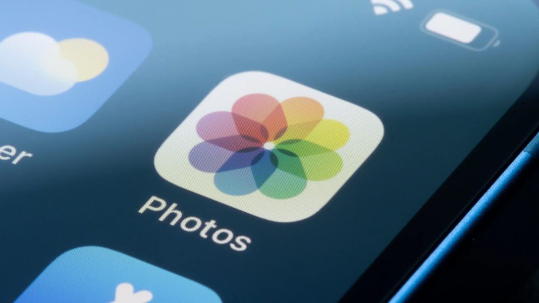 Come si raddrizza una foto su iPhone? Bastano pochi tap