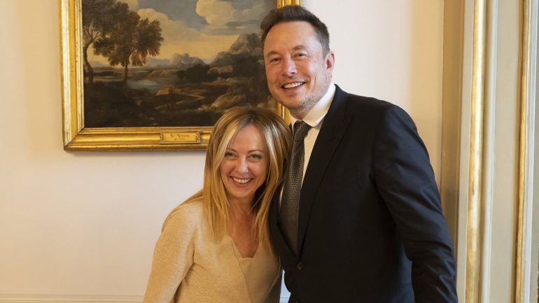 Elon Musk in Italia: c’è stato l’incontro con Giorgia Meloni sull’IA