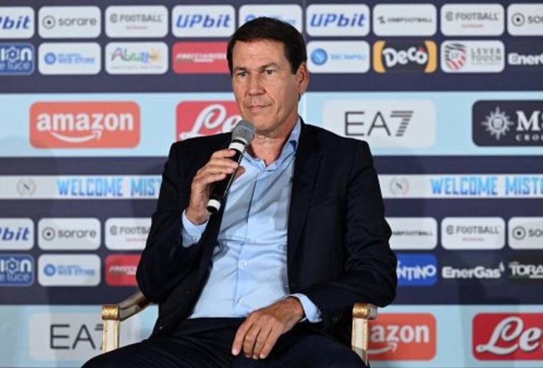 Napoli, comincia l’avventura di Rudi Garcia: 4-3-3 o 4-2-3-1?